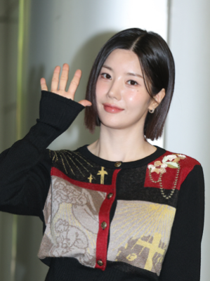 [뮤즈★]권은비, 차량 접촉사고로 스케줄 취소..걱정에 직접 등판 “놀랐을 뿐”