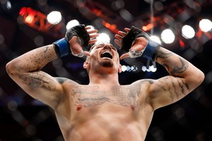 Aspinall faces title-strip pressure as return timeline remains unclear