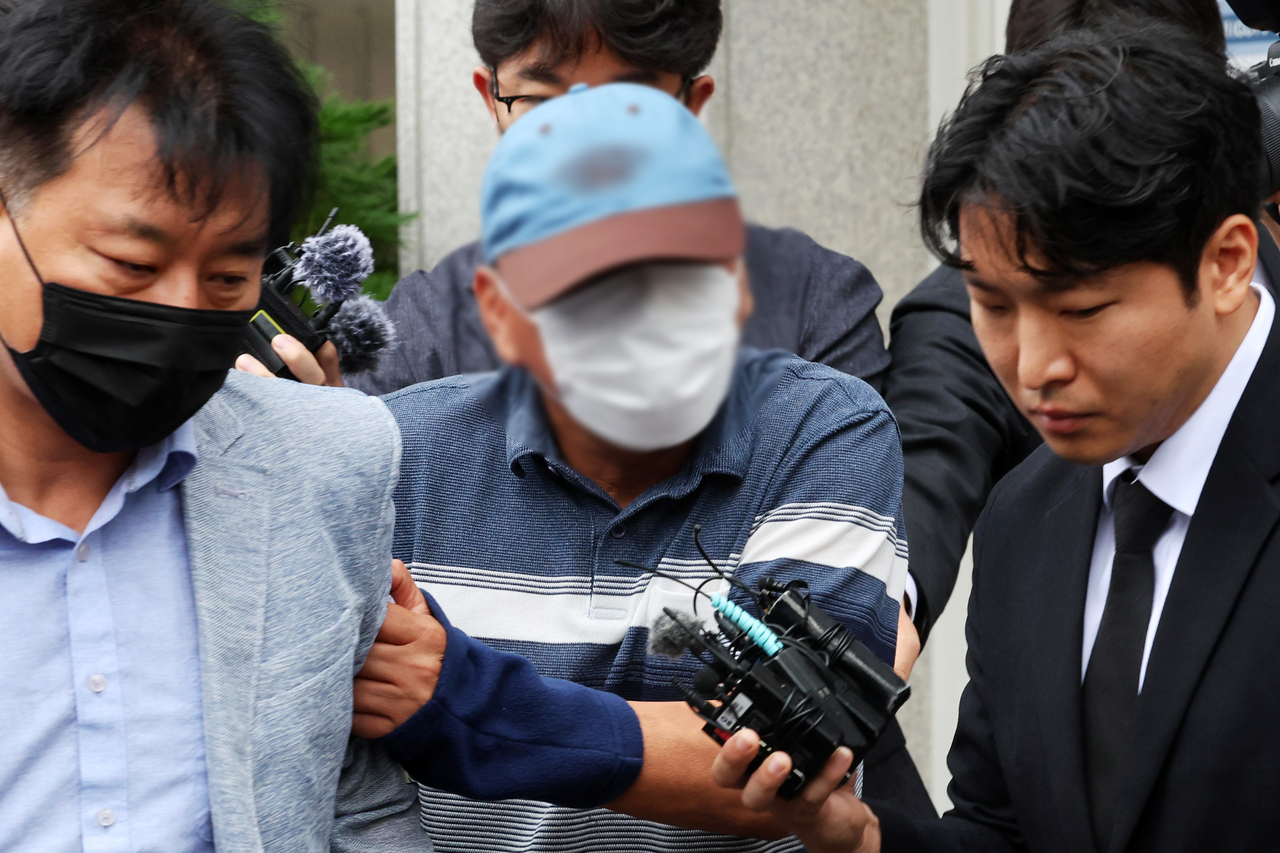 ‘봐주기 수사’ 논란으로 구속된 장윤기 사건 담당 경찰관 [연합]