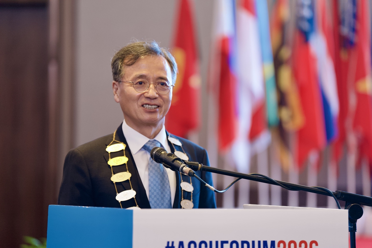 Ko Young-chul, chairman of the National Credit Union Federation of Korea, is elected as the new president of the Asia Confederation of Credit Unions at the organization's 45th annual general meeting on Sunday. [National Credit Union Federation of Korea]