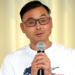 'My neck bent 90 degrees': Marathon legend Lee Bong-ju returns to running after rare disease