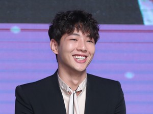 Actor Ji Soo resurfaces in Philippines amid W880m damages ruling