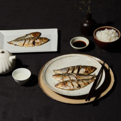 Grilled gizzard shad