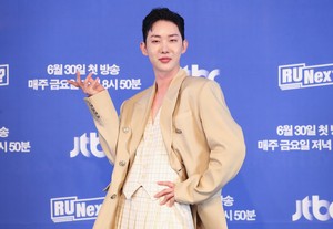 Jo Kwon shares update with dog Beaver two weeks after saying goodbye to ailing pet Gaga