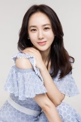 박주미, 숏팬츠 입고 필라테스 ...33년전 여신 모습 그대로