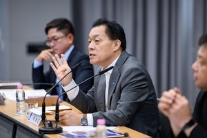 Suwon mayor vows to turn 63-year-old Hwaseong festival into global event