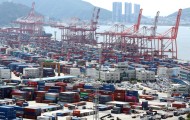 Container shipping costs to Middle East extend gains in Aug. amid conflict