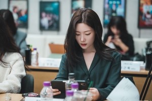 Jung Chae-yeon cast as lead in 'M: Reboot,' reviving legendary drama after 33 years