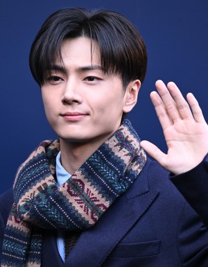 [포토] 엔하이픈 제이 ‘여러분 반가워요’