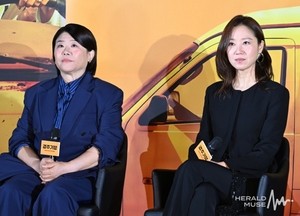 [뮤:초점]‘경주기행’, 호평 속 상영관 확보 난항..이정은 “하늘에 별 따기”＆공효진 “슬퍼요 엄니”