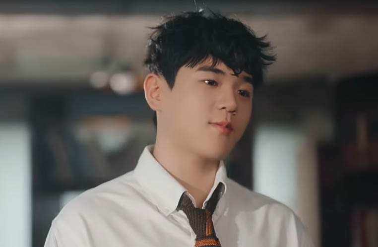 Yoon Hu, son of singer Yoon Min-soo. [Captured from YouTube '1theK']