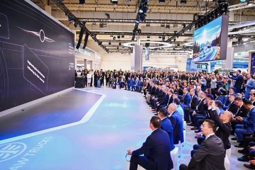 다음 지평을 설계하고 새 여정을 열다... FAW 트럭, IAA 트랜스포테이션 2026 무대에 서다