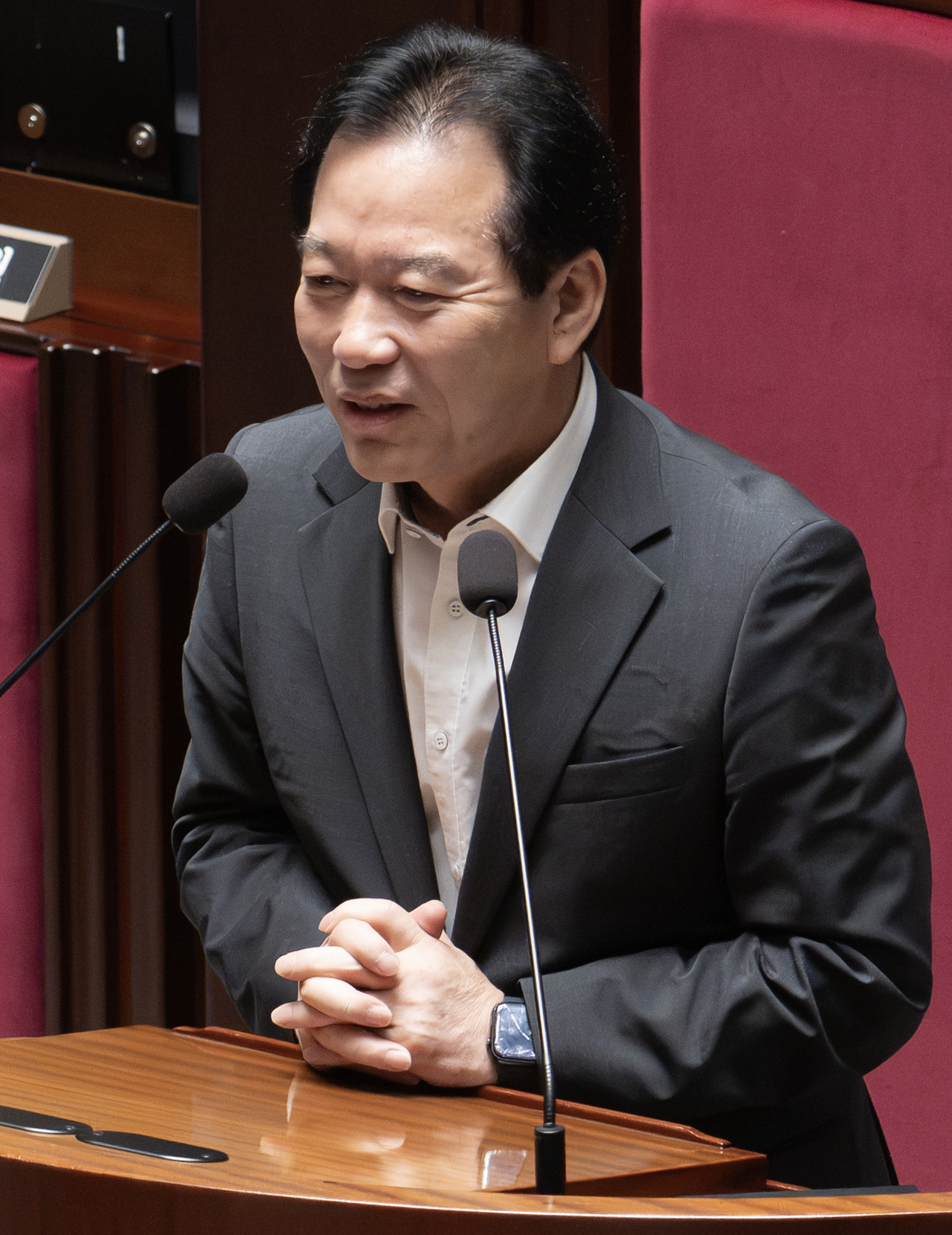 Rep. Jung Tae-ho speaks during a plenary meeting of the National Assembly’s Special Committee on Budget and Accounts in Seoul on July 24. (Im Se-jun/The Korea Herald)
