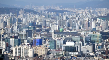 토허구역 실거주 유예 1년 더 연장…갱신계약도 포함 [부동산360]