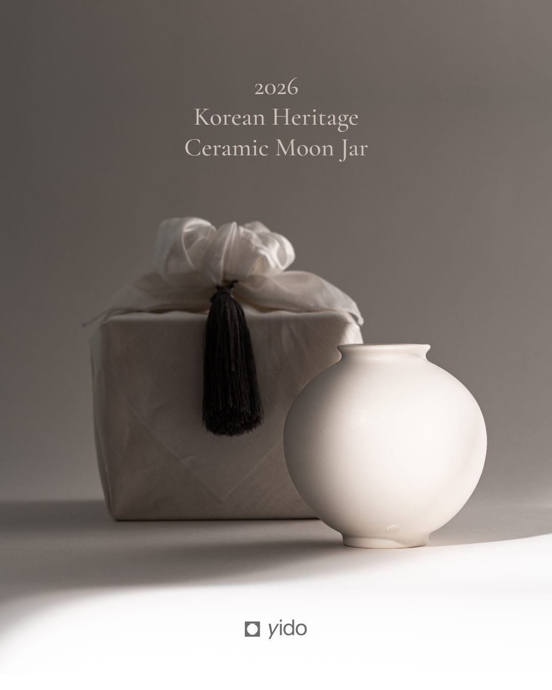 Ceramic moon jar (Yido)