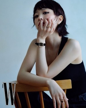 박보영, 파격 숏컷+스모키 메이크업..뽀블리가 달라졌어요[화보]