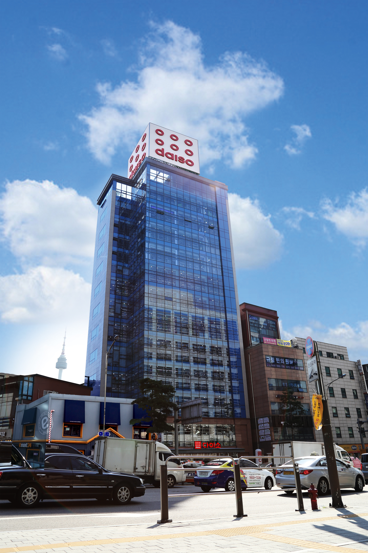 Daiso Myeongdong Station store (Asung Daiso)