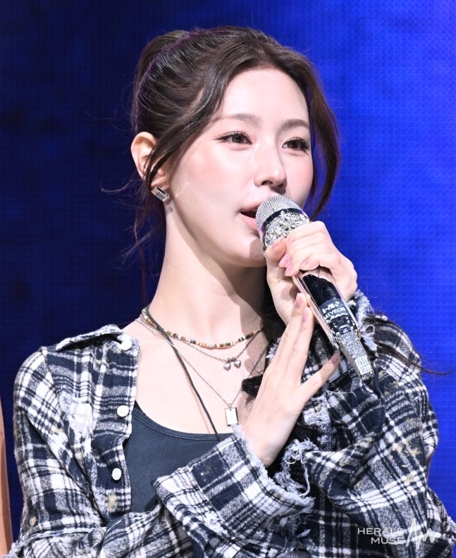 Miyeon, a member of K-pop group (G)I-DLE. [Herald Muse]
