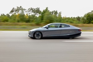 Volkswagen unveils 'Mission Efficiency' electric concept car, claims world records