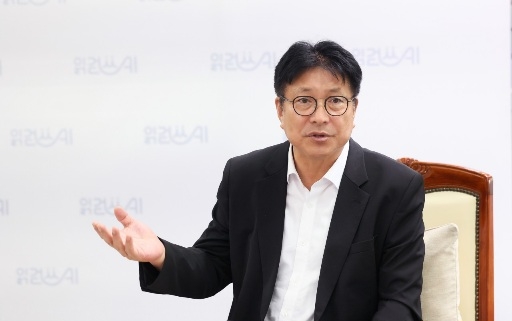 Do Seong-hun, superintendent of the Incheon Metropolitan Office of Education