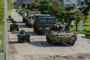 Hanwha to field 6 unmanned ground vehicle types by 2030, convert K9 and Chunmoo to AI-enabled systems