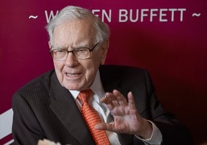 Berkshire eyes raising stakes in Japan's top trading houses to 15%
