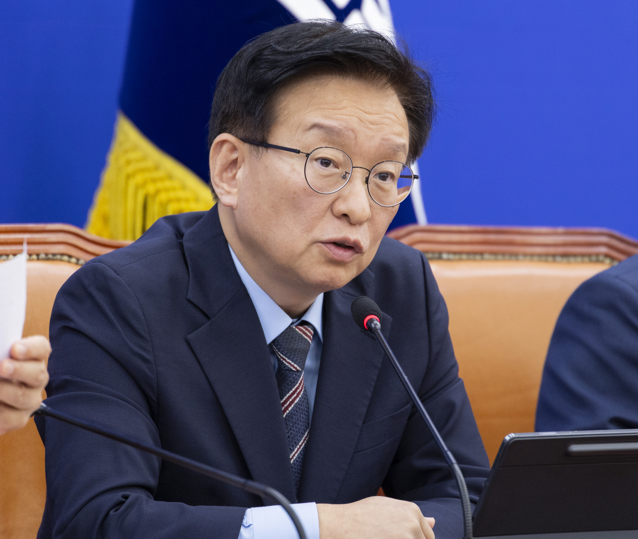 Kwon Chil-seung, policy chief of the Democratic Party of Korea, speaks about real estate policy at a policy coordination meeting held at the National Assembly. (Yonhap)