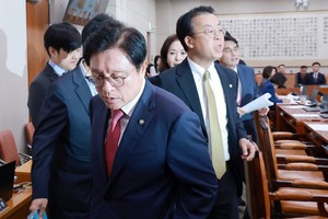 Ruling party wastes no time in confirming embattled nominees