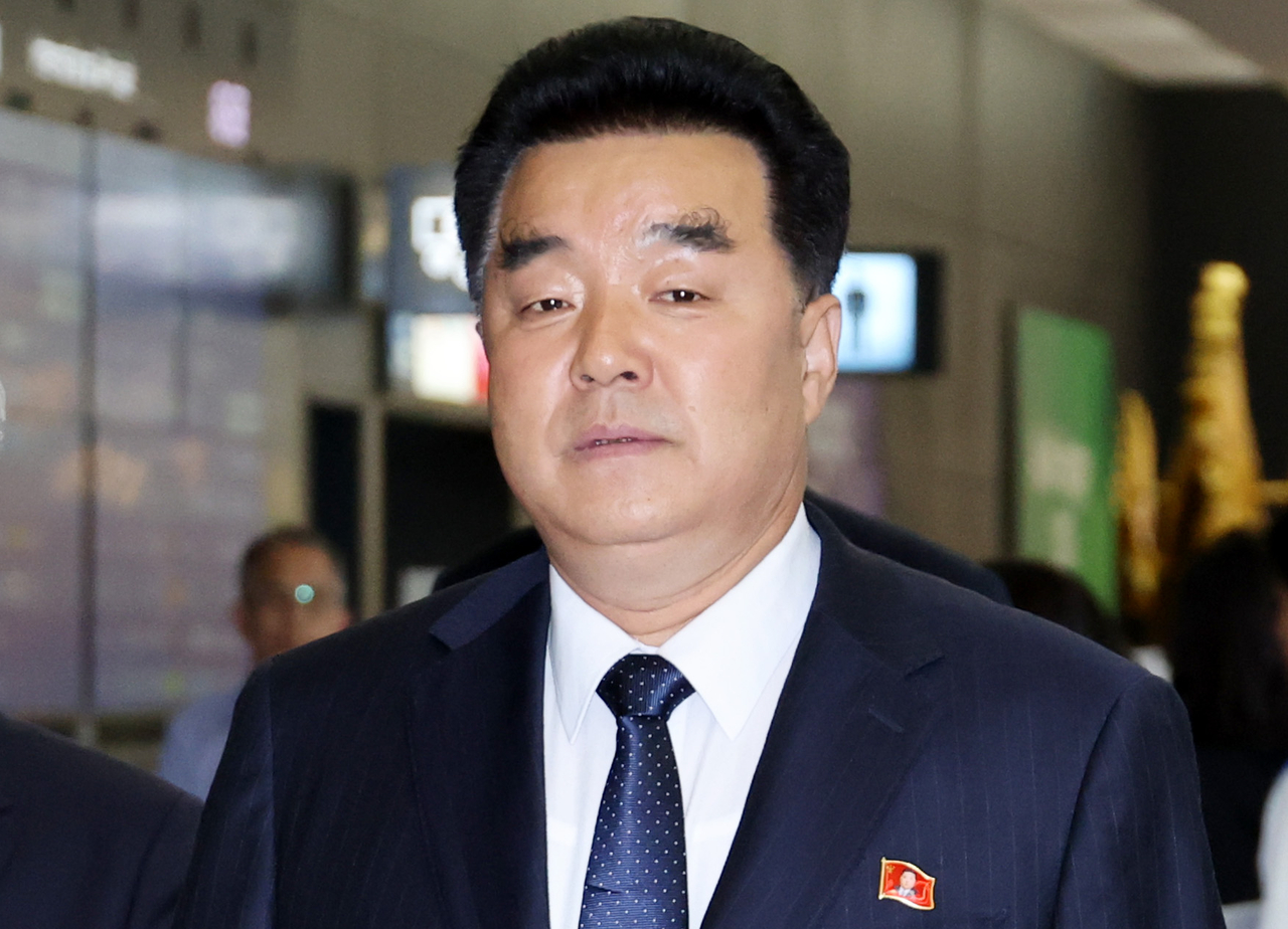 Kim Il-guk, North Korea's sports minister, arrives at Chubu Centrair International Airport in Nagoya, Japan, on Sept. 17, 2026. (Yonhap)