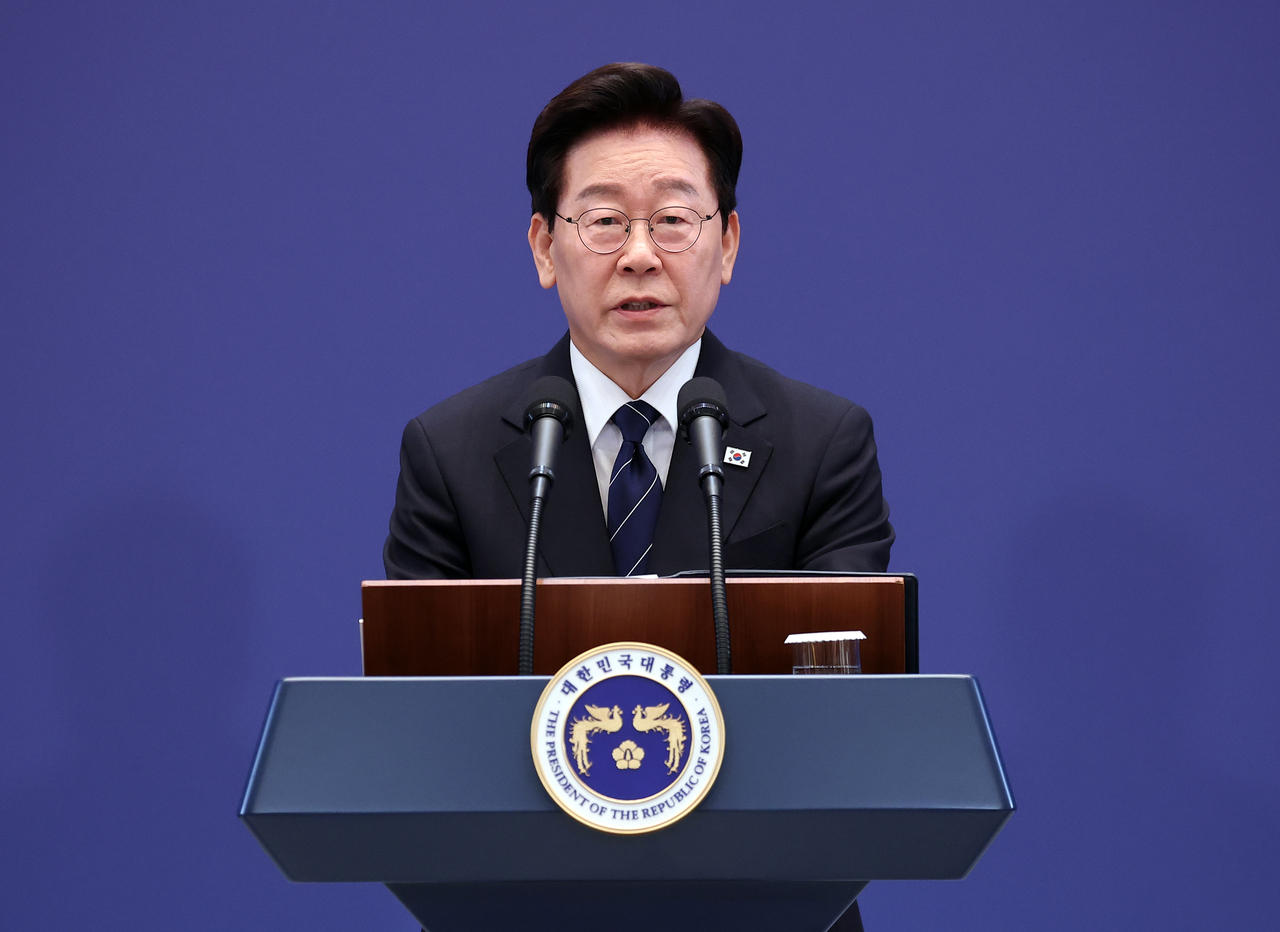 President Lee Jae Myung speaks during a press conference at the Cheong Wa Dae in Seoul on Friday. (Yonhap)