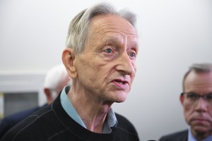 'Godfather of AI' warns of losing control within a year without safeguards