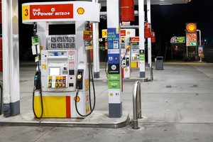 Oil prices edge lower as Saudi supply concerns ease; WTI settles above $101