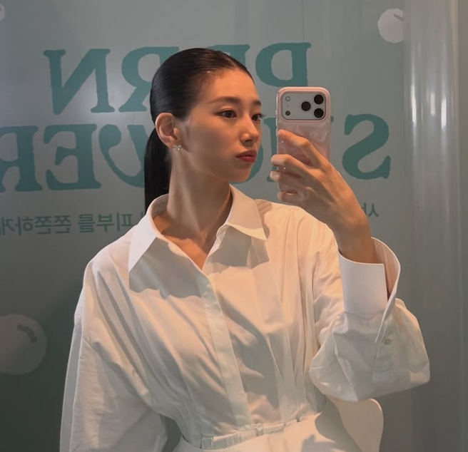 사진=수지 채널
