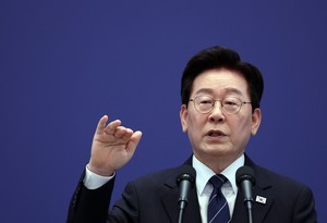 Lee sets out principle for Seoul’s Hormuz military role: ‘No war involvement’