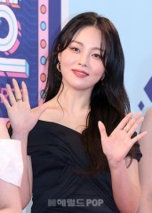 가수 HYNN(박혜원)도 당했다…연예인 사칭 DM 주의보