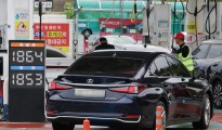 유류세 인하 11월 말까지 두 달 연장…ℓ당 휘발유 122원·경유 145원 유지