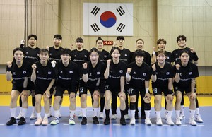 S. Korea beats Hong Kong to begin women's handball competition