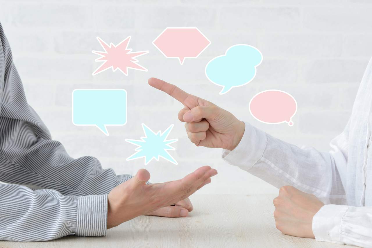 An image depicting a fierce debate. (123rf)