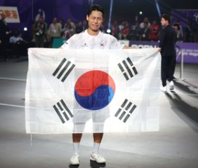 Lee Jun-suk becomes inaugural gold medalist in men's teqball