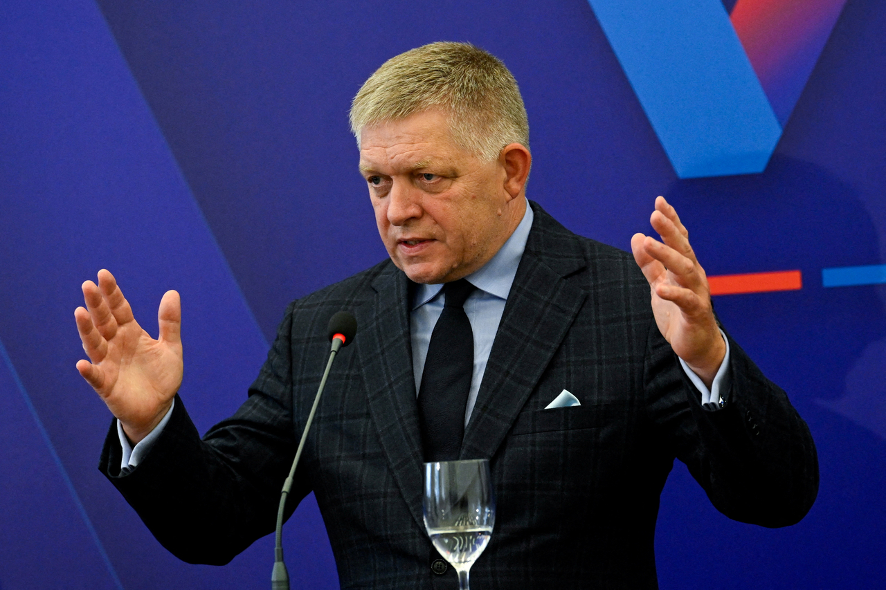 Slovak Prime Minister Robert Fico attends a press conference at Bratislava Castle, Bratislava, Slovakia, Sept. 10. (Reuters-Yonhap)