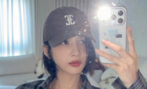 레드벨벳 조이, 파격 로우라이즈 패션 소화..개미허리에 납작배 눈길