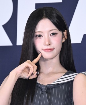 [포토]리센느 리브 ‘볼콕은 기본’