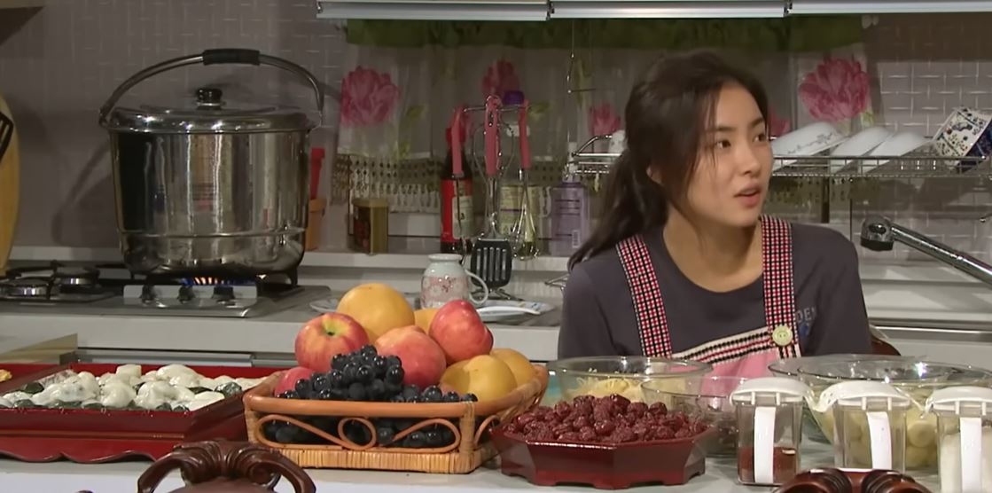 "High Kick! Through The Roof," starring Shin Se-kyung (MBC)