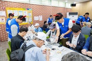 현대글로비스 봉사단, 추석 앞두고 지역 어르신과 따뜻한 나눔 실천