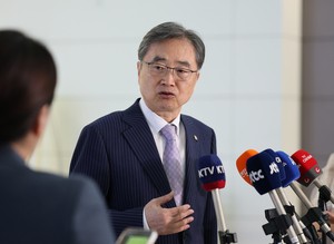 S. Korea, US, Japan FMs set for talks in New York on economic, security ties