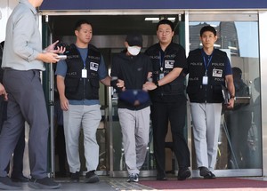 ‘7명 사상’ 안성 나눔장터 돌진사고 60대 운전자 “죄송, 죽을죄 지었습니다”