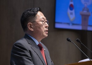 DMZ 수색 중 ‘지뢰 추정’ 폭발…장병 3명 중경상 입어