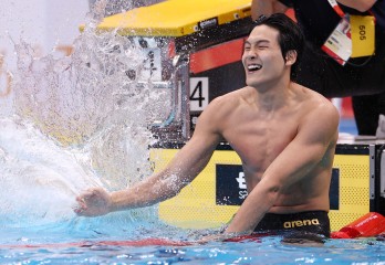 김영범, 자유형 50ｍ 대회新 금메달…수영 첫 금