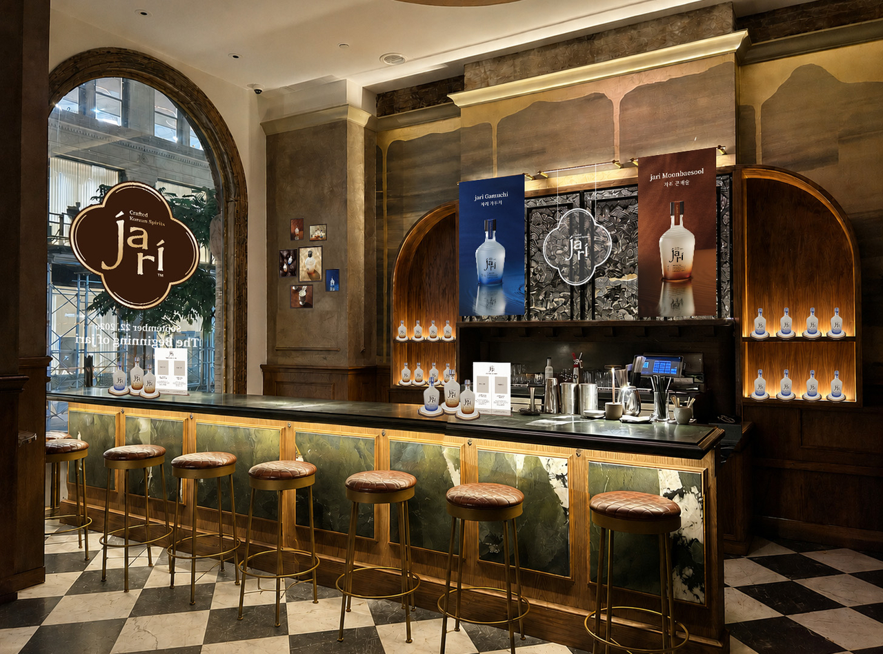 CJ CheilJedang’s Jari products are displayed at Moono, a modern Korean restaurant in Manhattan, New York, where the Korean spirits brand’s US launch event is held Tuesday. (CJ CheilJedang)