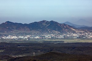 DMZ 폭발 사고 군간부 3명 생명 지장 없어…北 연관성 여부 쟁점